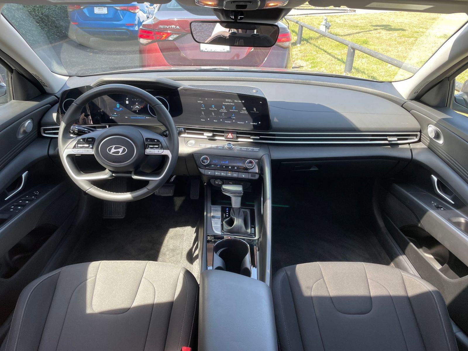 Used 2025 Hyundai Elantra SEL image 34