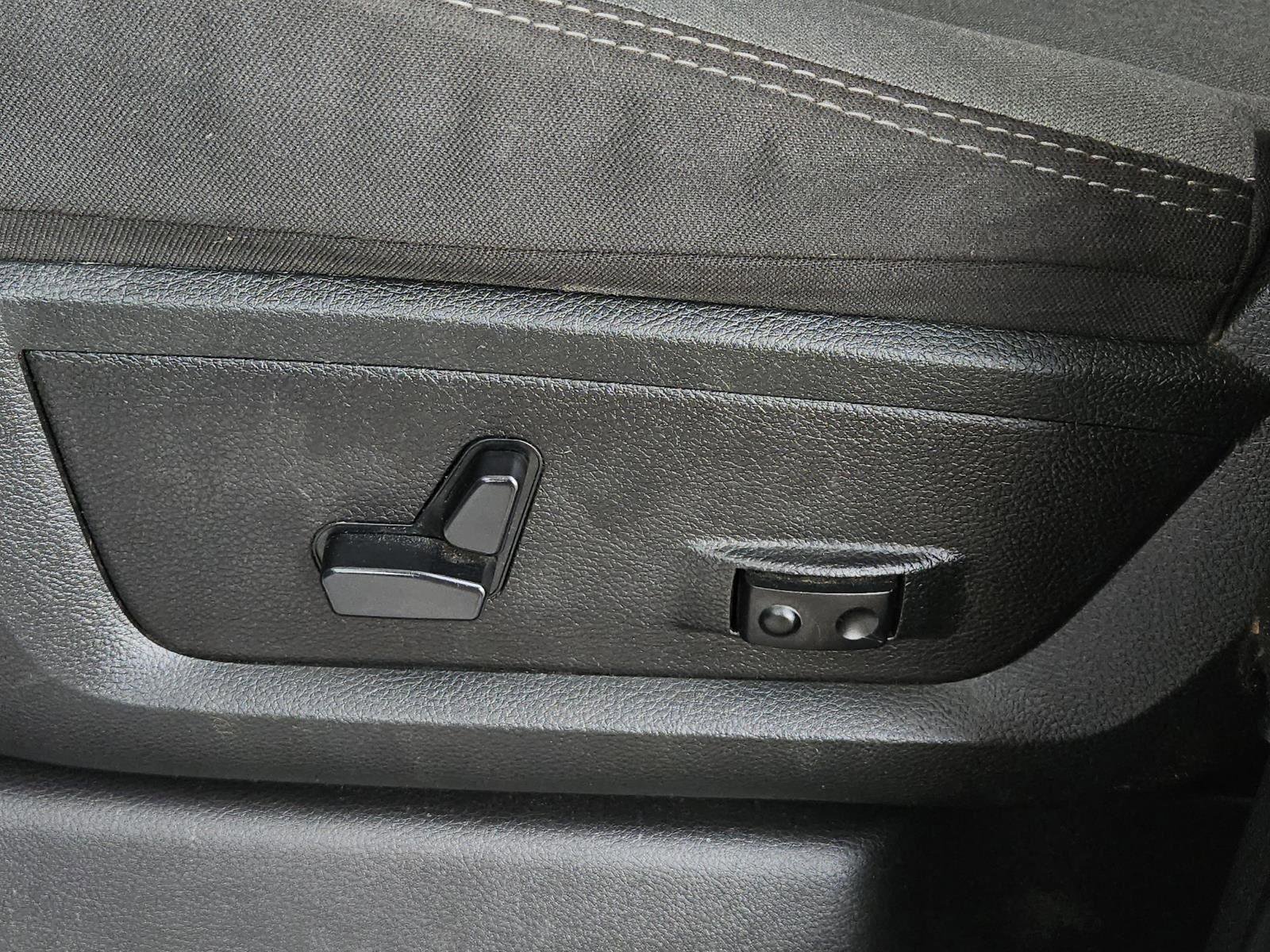 Used 2024 RAM 2500 Big Horn image 28