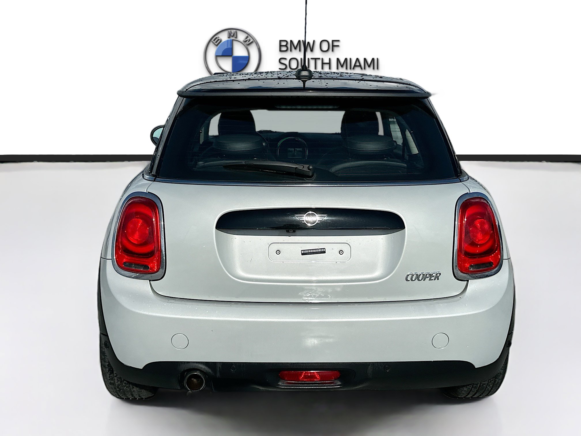 Used 2019 MINI Cooper 2-Door Hardtop FWD image 6