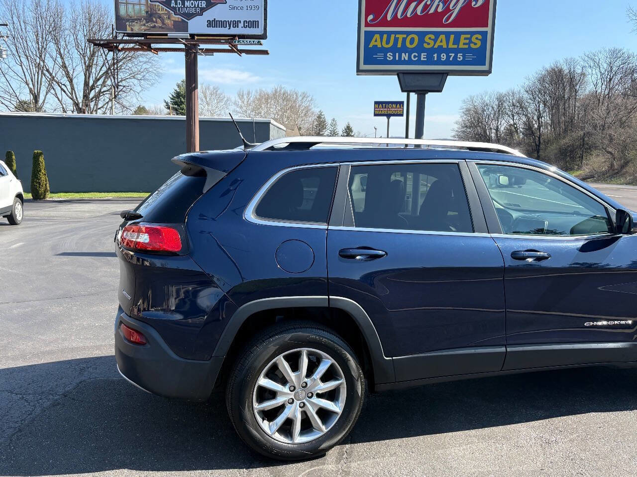 Used 2014 Jeep Cherokee Limited image 3