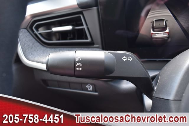 Used 2026 Nissan Kicks SV w/ SV Premium Package FWD image 27