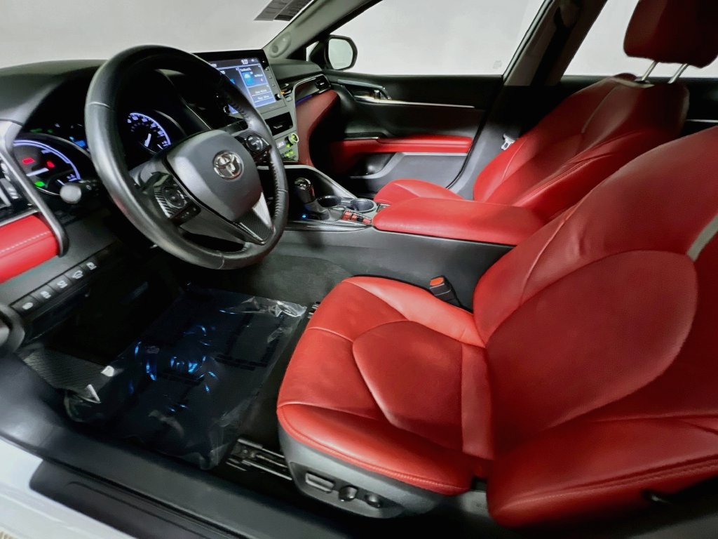 Used 2023 Toyota Camry XSE w/ Navigation Package FWD image 12