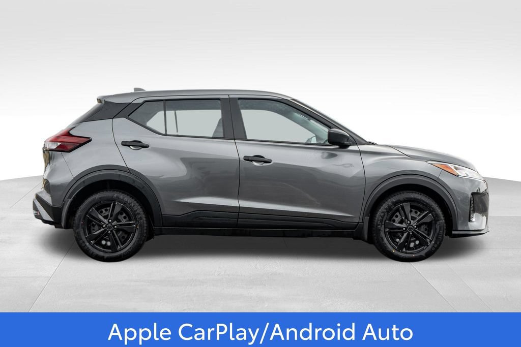 Used 2024 Nissan Kicks S FWD image 8
