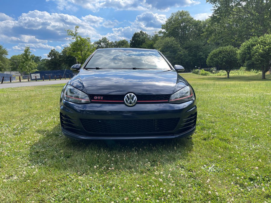 Used 2016 Volkswagen GTI SE FWD image 10