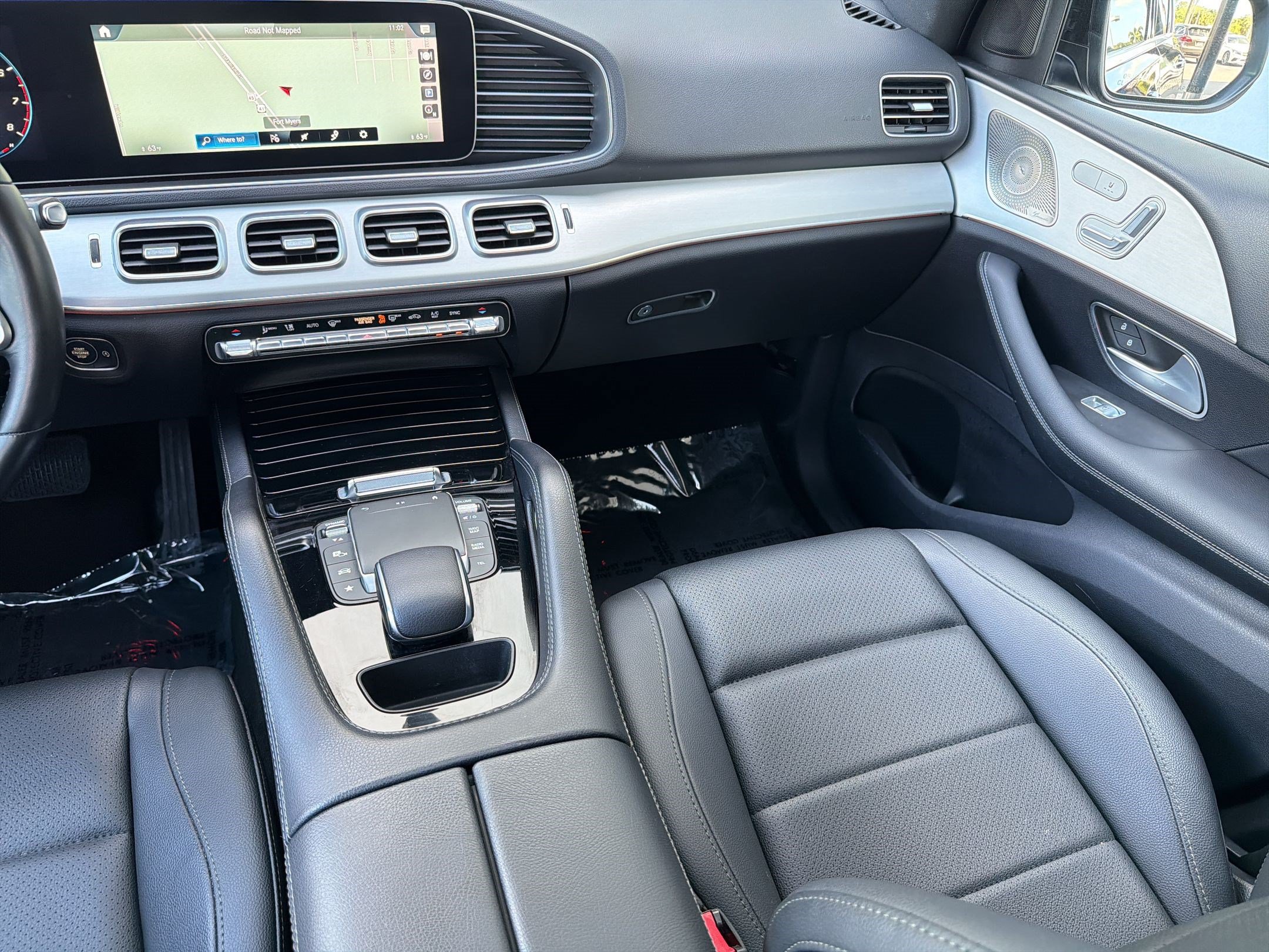 Used 2022 Mercedes-Benz GLE 350 4MATIC w/ Premium Package image 29