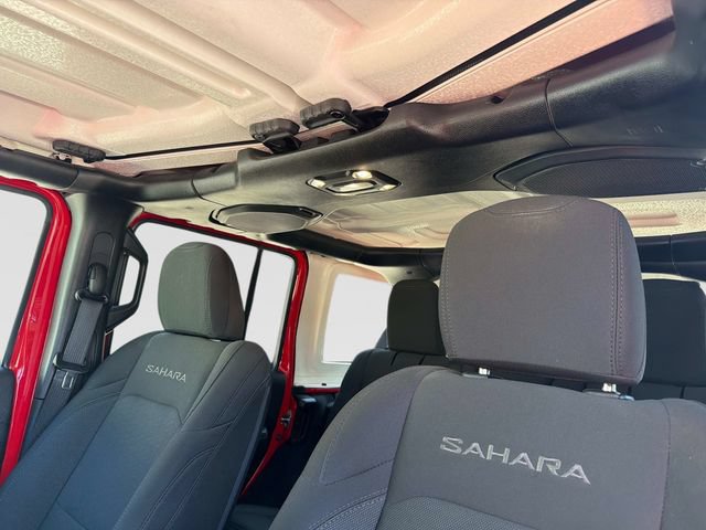 Used 2021 Jeep Wrangler Unlimited Sahara w/ Uconnect 4C Nav & Sound Group AWD/4WD image 20