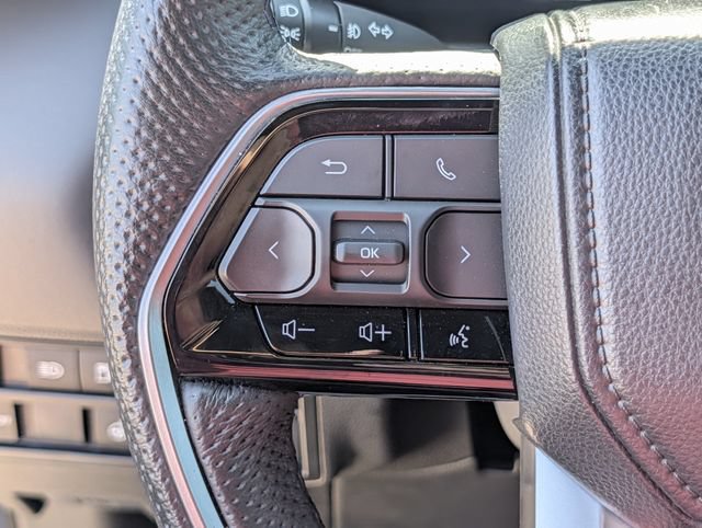 Used 2023 Toyota Sequoia Platinum AWD/4WD image 20