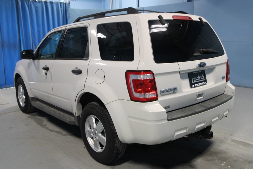 Used 2011 Ford Escape XLT w/ 201A Rapid Spec Order Code FWD image 25