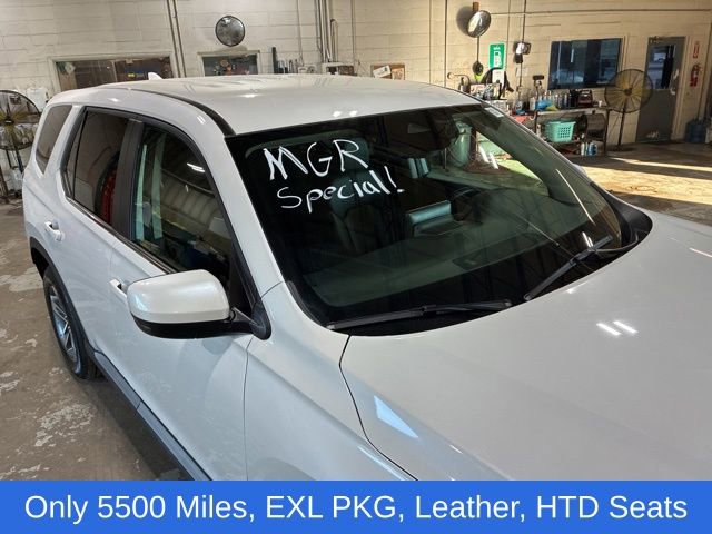 Used 2025 Honda Pilot EX-L image 26