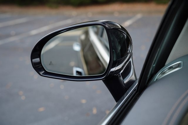 Used 2022 Mercedes-Benz EQS 580 4MATIC Sedan image 36