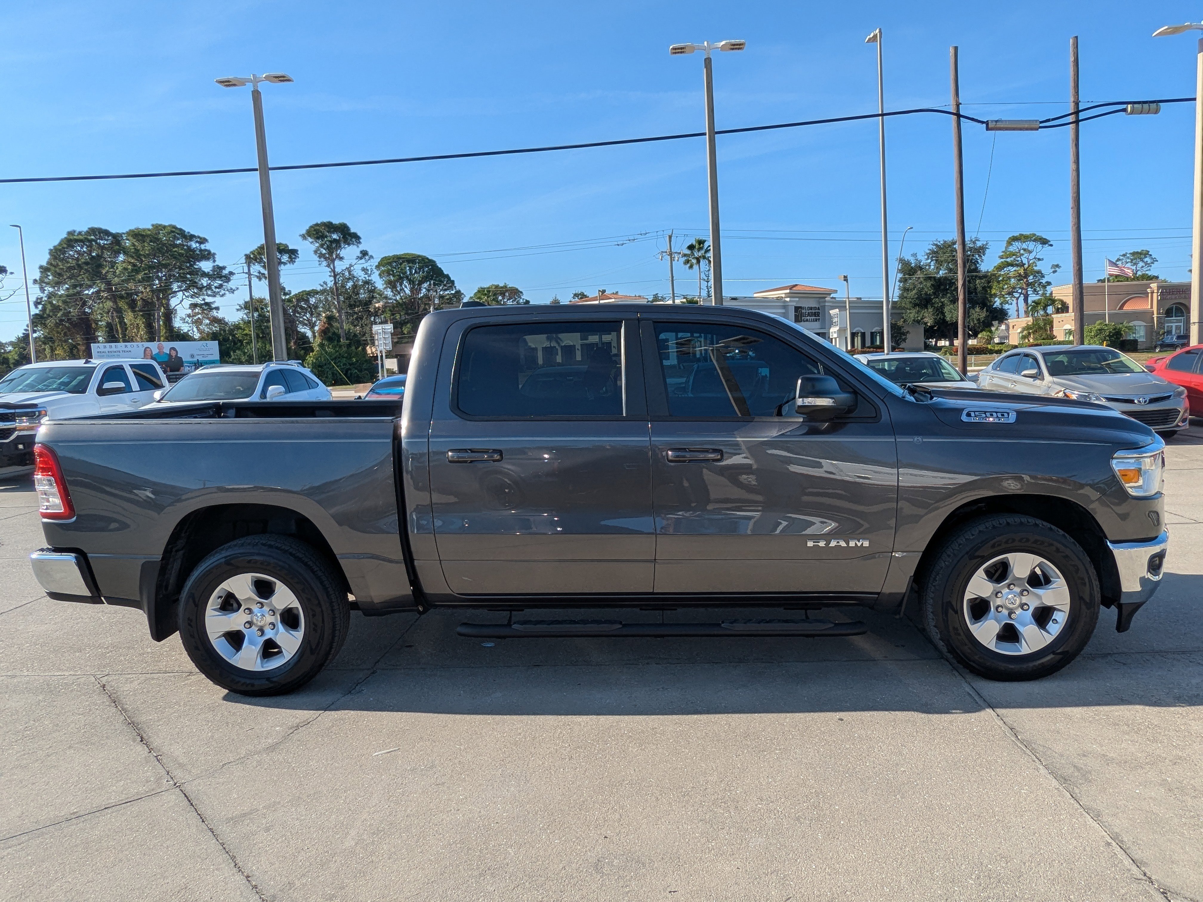 Used 2022 RAM 1500 Big Horn image 3