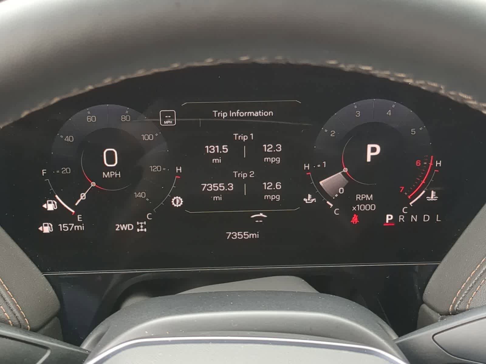 Used 2025 GMC Yukon AT4 w/ AT4 Premium Package AWD/4WD image 31