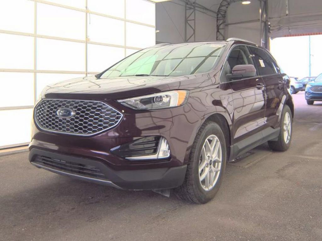 Used 2023 Ford Edge SEL w/ Convenience Package AWD/4WD image 2