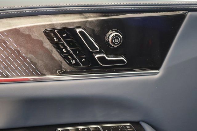 New 2026 Cadillac Escalade IQL Luxury image 9