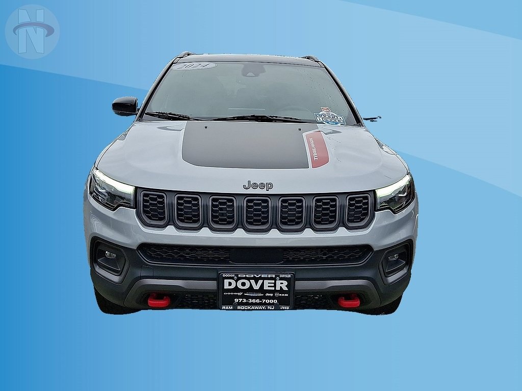 Certified 2024 Jeep Compass Trailhawk w/ Trailhawk Elite Group AWD/4WD image 29