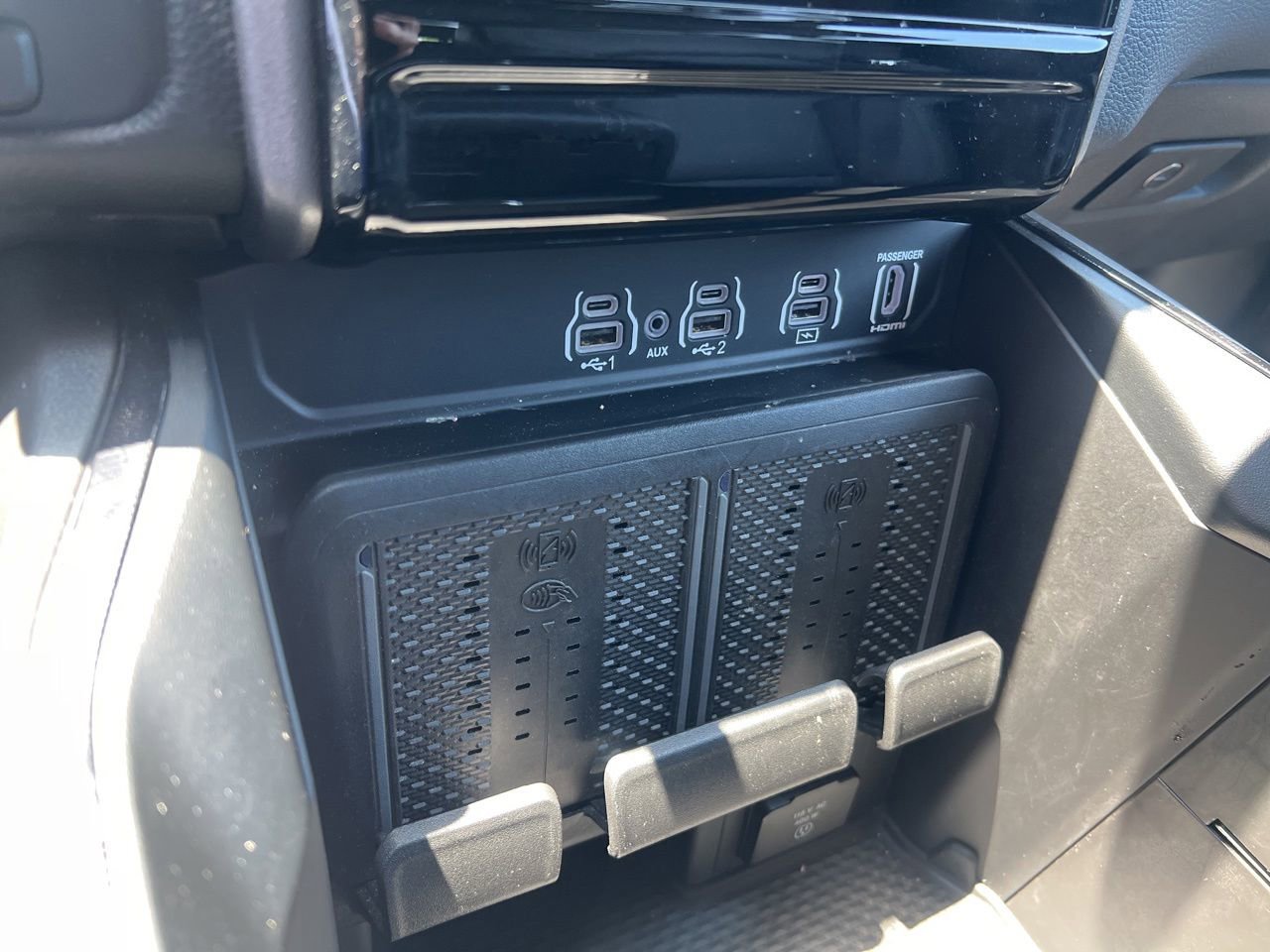 Used 2025 RAM 1500 Rebel w/ Rebel Level 2 Equipment Group AWD/4WD image 33
