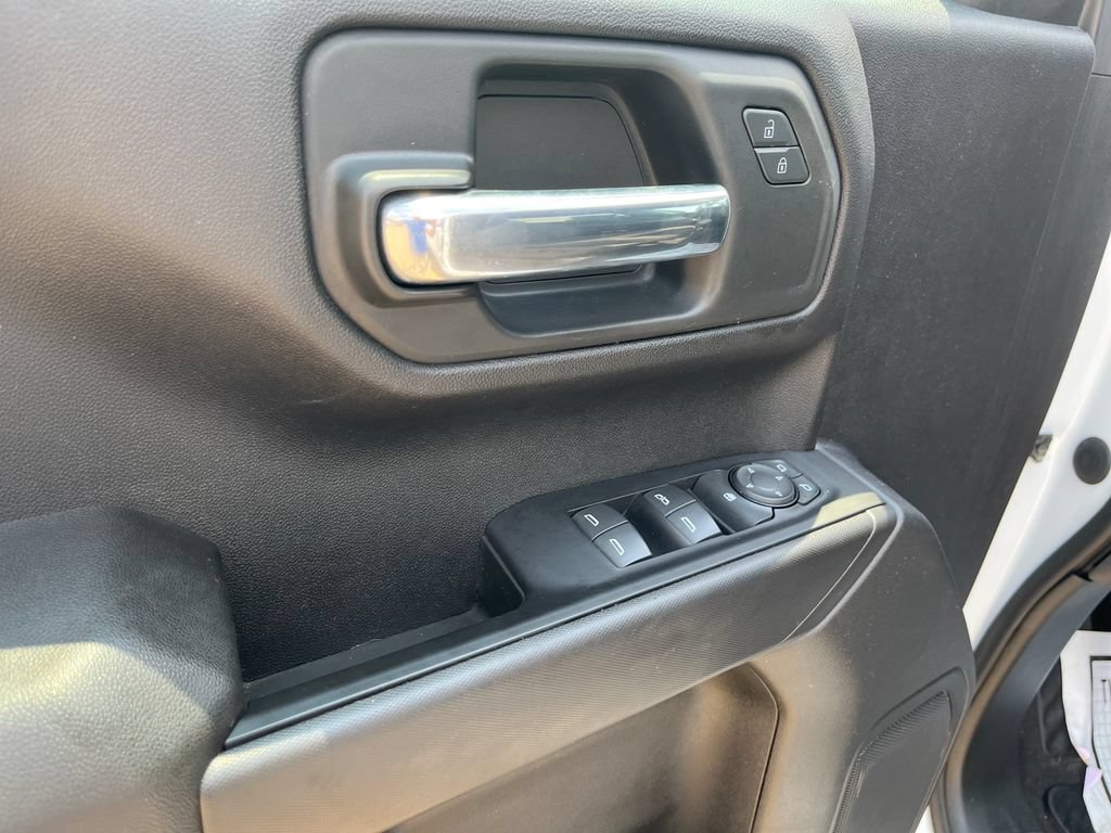 Used 2023 Chevrolet Silverado 1500 Custom w/ LPO, Dark Essentials Package AWD/4WD image 13