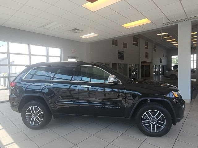 Certified 2021 Jeep Grand Cherokee Limited w/ Luxury Group II AWD/4WD image 11