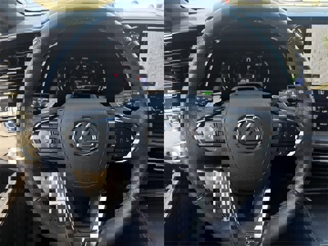 Used 2023 Lexus RX 500h 500h F Sport Performance w/ Accessory Package (Z1) image 11