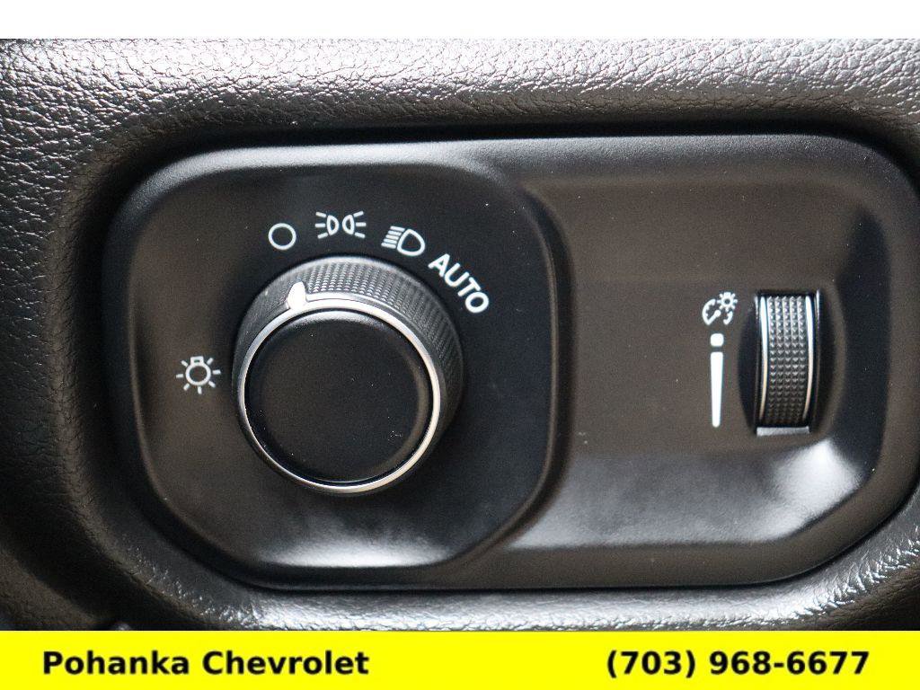 Used 2023 RAM 3500 Tradesman w/ Chrome Appearance Group image 14