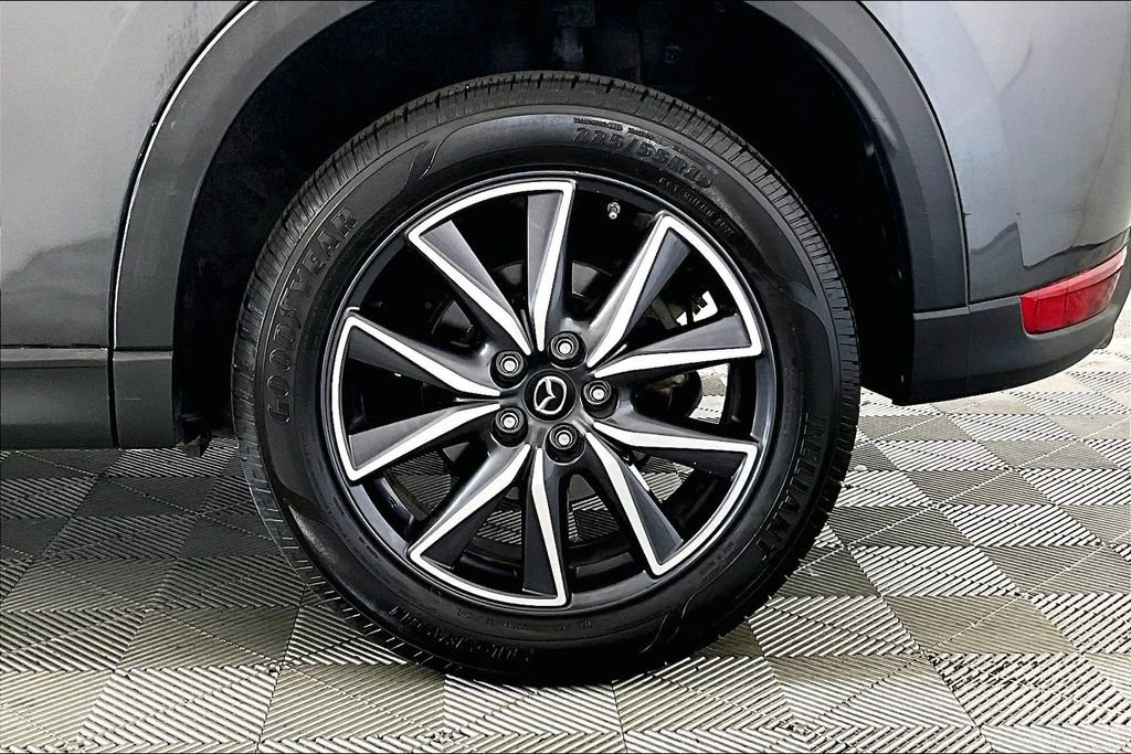 Used 2018 MAZDA CX-5 Touring image 8