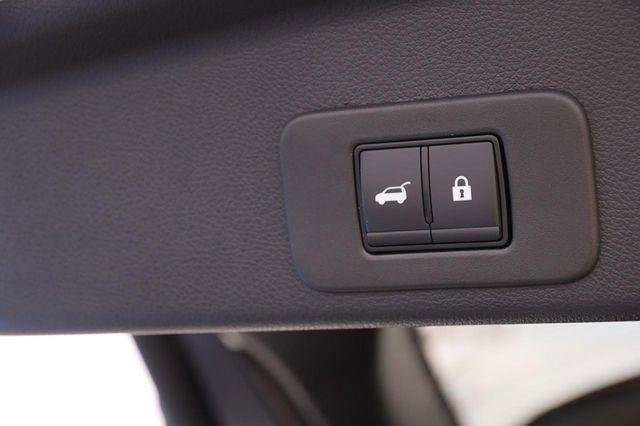 Used 2025 Nissan Murano SL AWD/4WD image 8