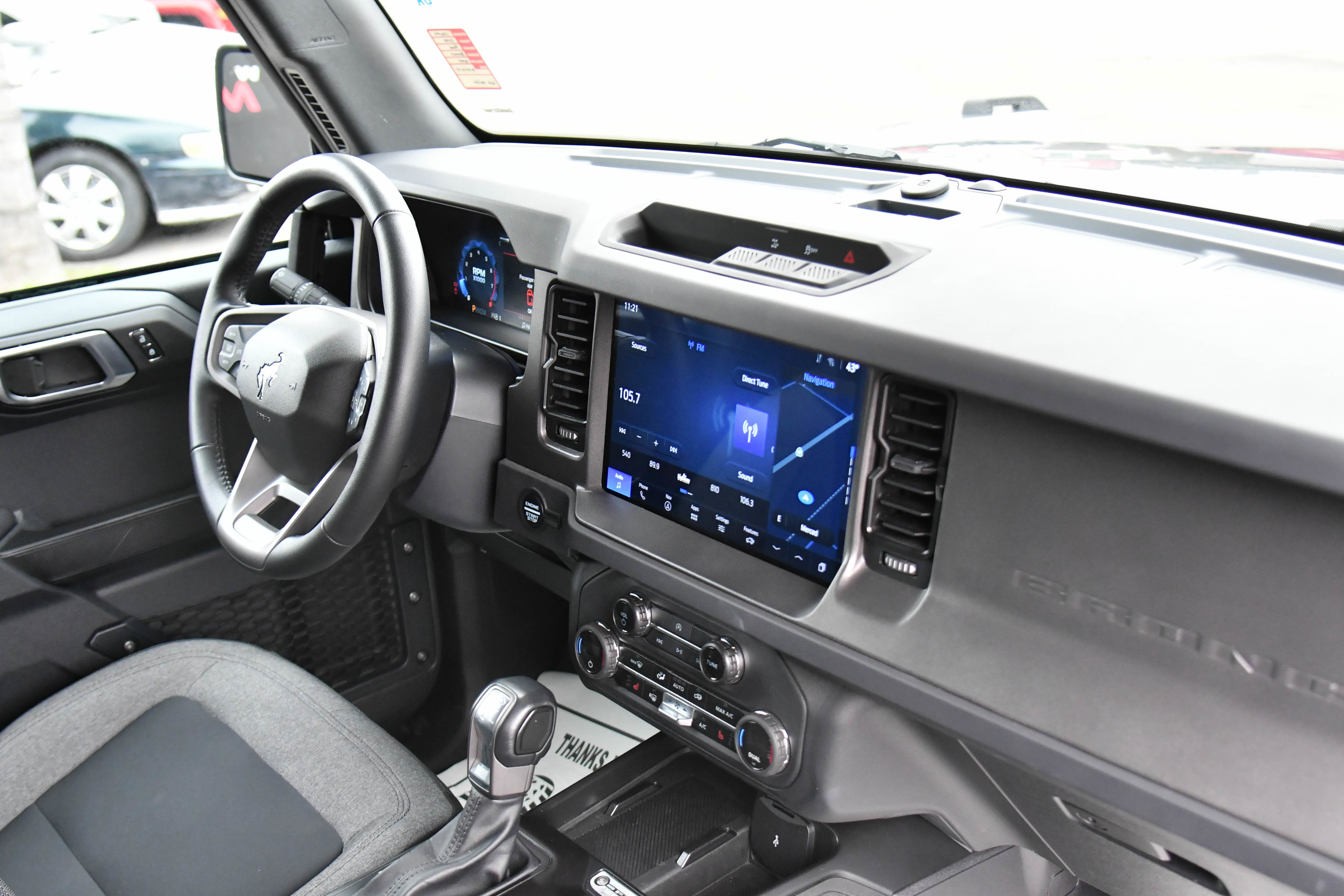 Used 2025 Ford Bronco Big Bend image 50