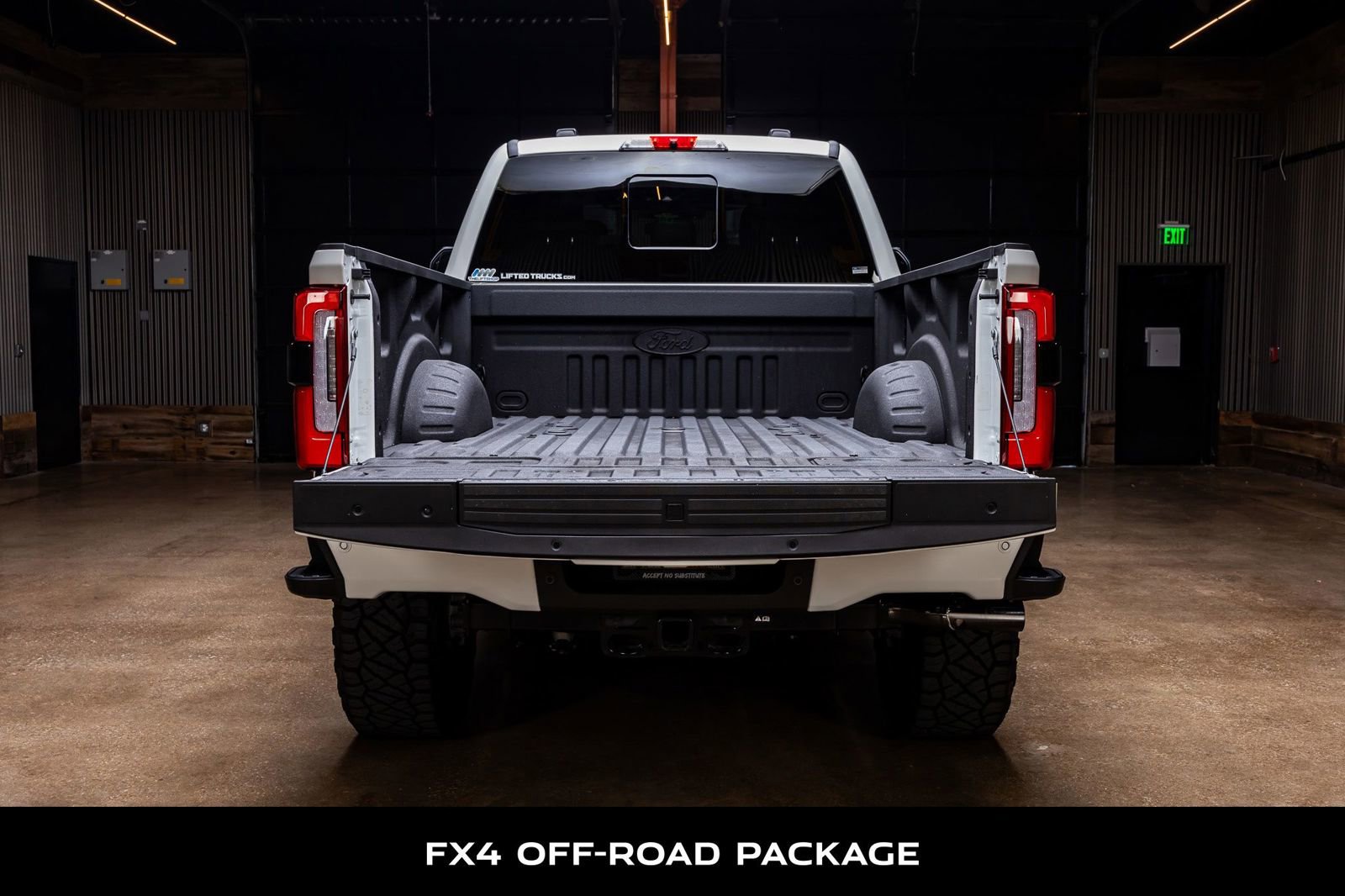 Used 2024 Ford F350 Platinum image 8