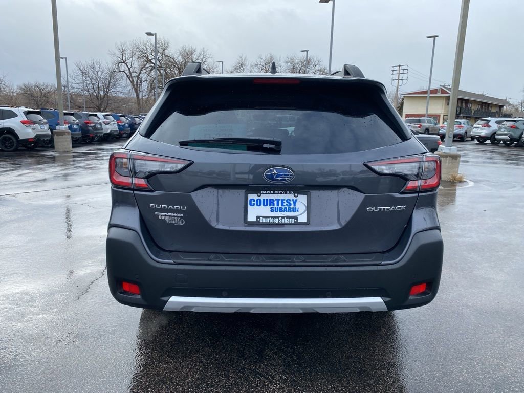 Used 2025 Subaru Outback Limited image 6