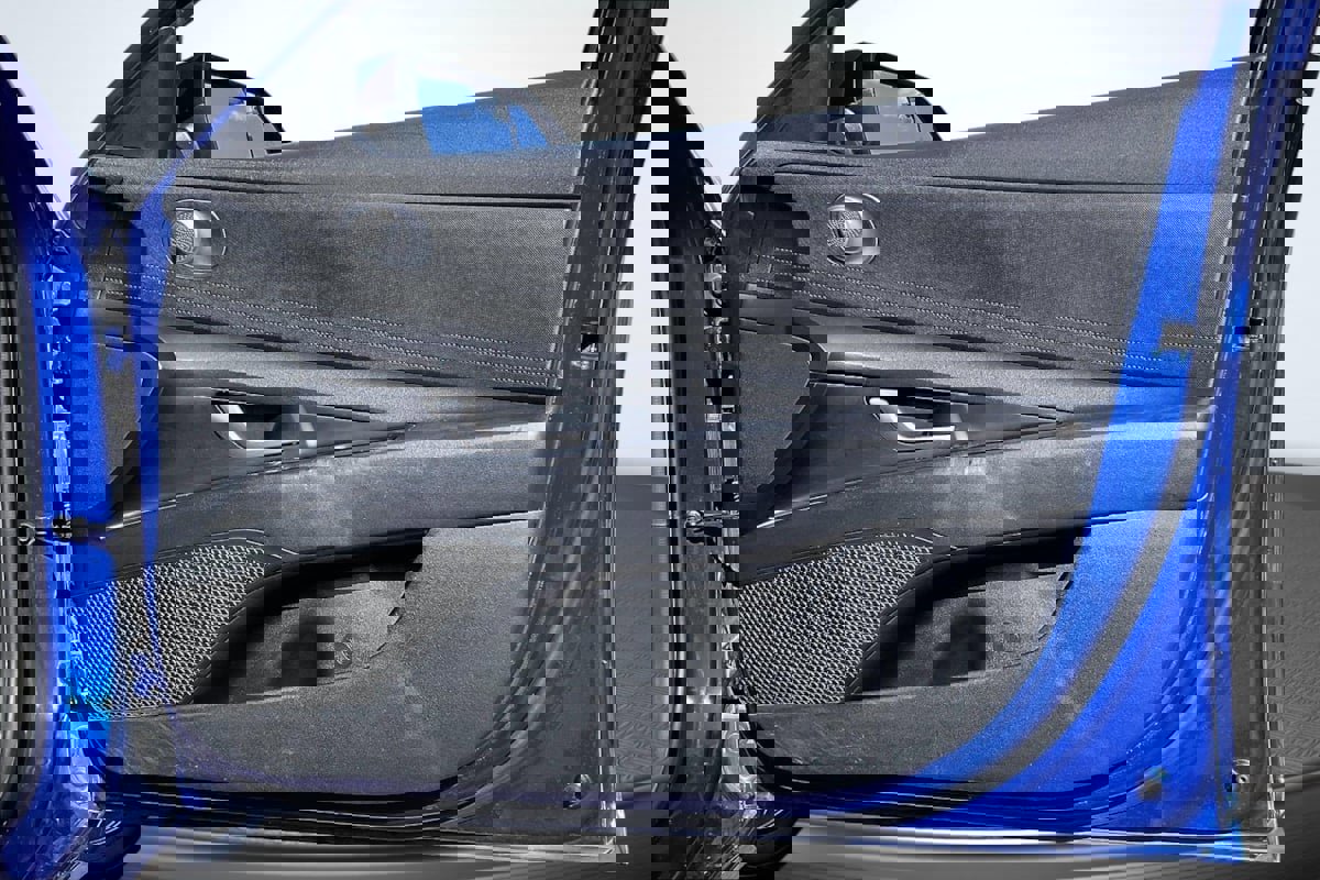 Used 2021 Hyundai Elantra SE image 23