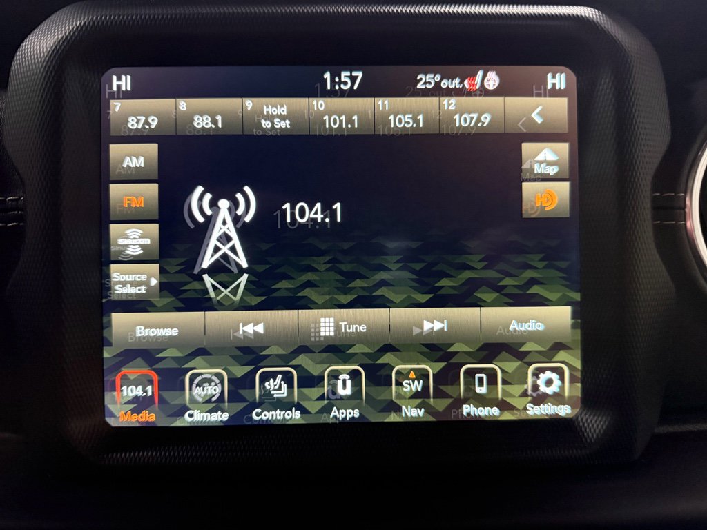 Used 2023 Jeep Wrangler Sahara w/ Cold Weather Group image 20