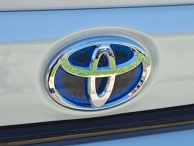 Used 2025 Toyota Corolla SE FWD image 28