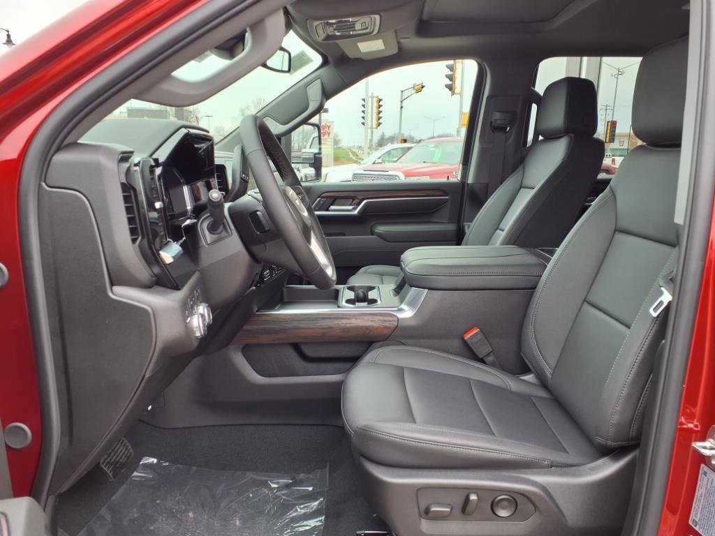 New 2025 GMC Sierra 2500 SLT w/ SLT Premium Package image 5