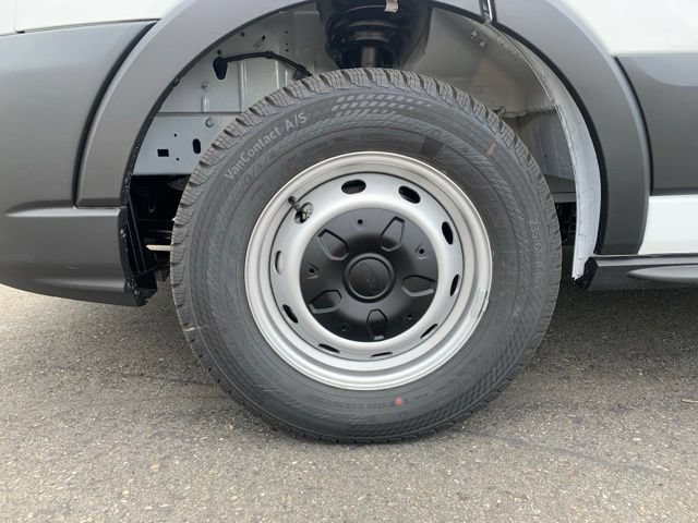 New 2026 Ford Transit 150 Low Roof w/ Load Area Protection Package RWD image 10