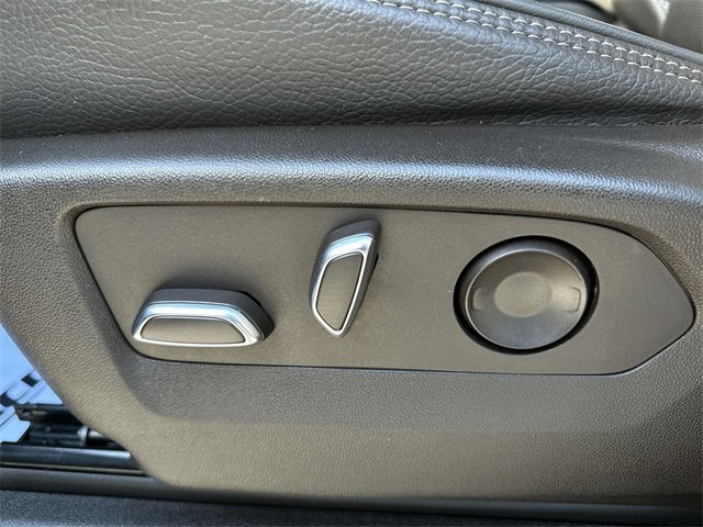 Used 2022 GMC Yukon Denali image 19