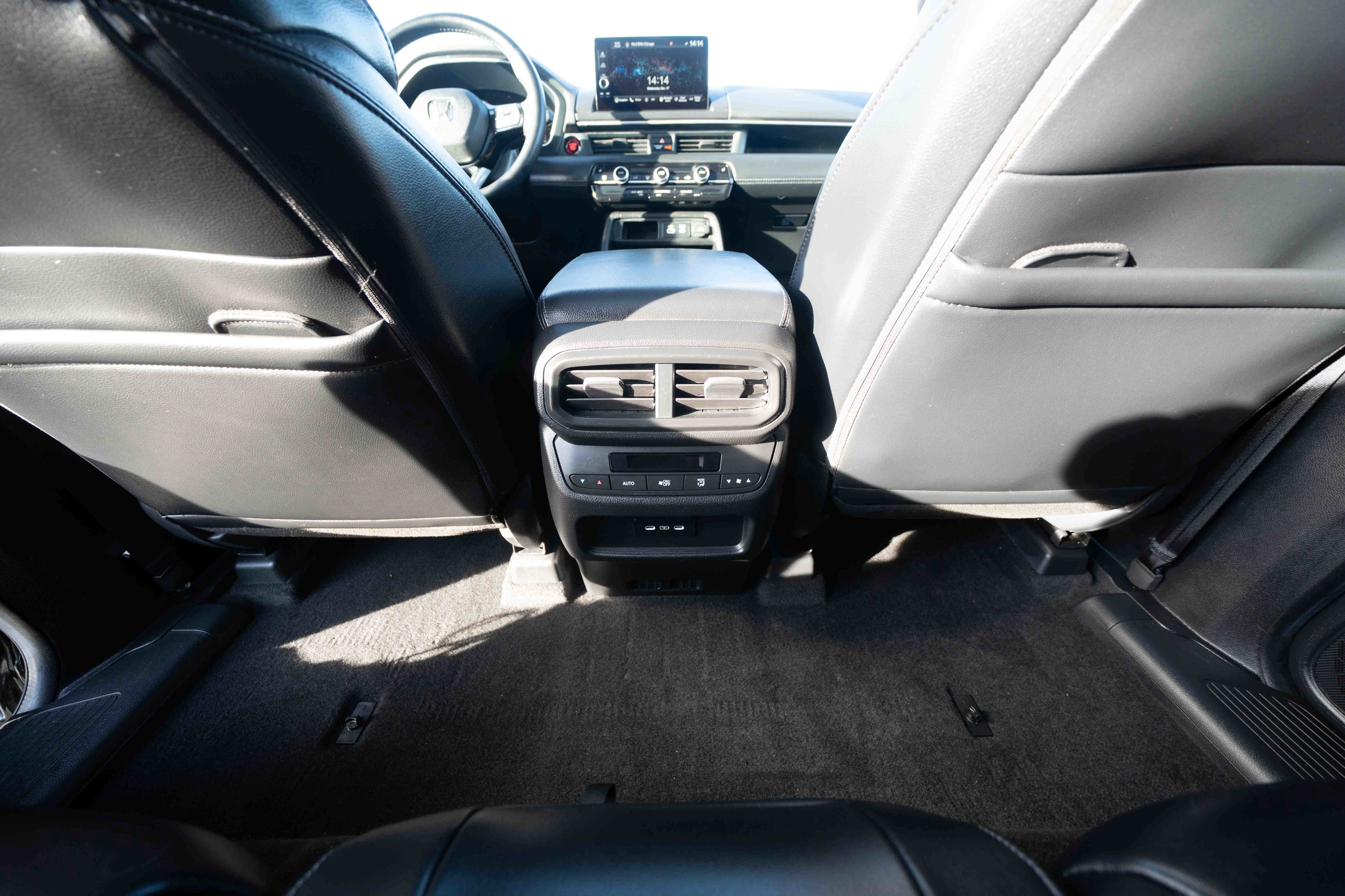 Used 2024 Honda Pilot Touring image 22