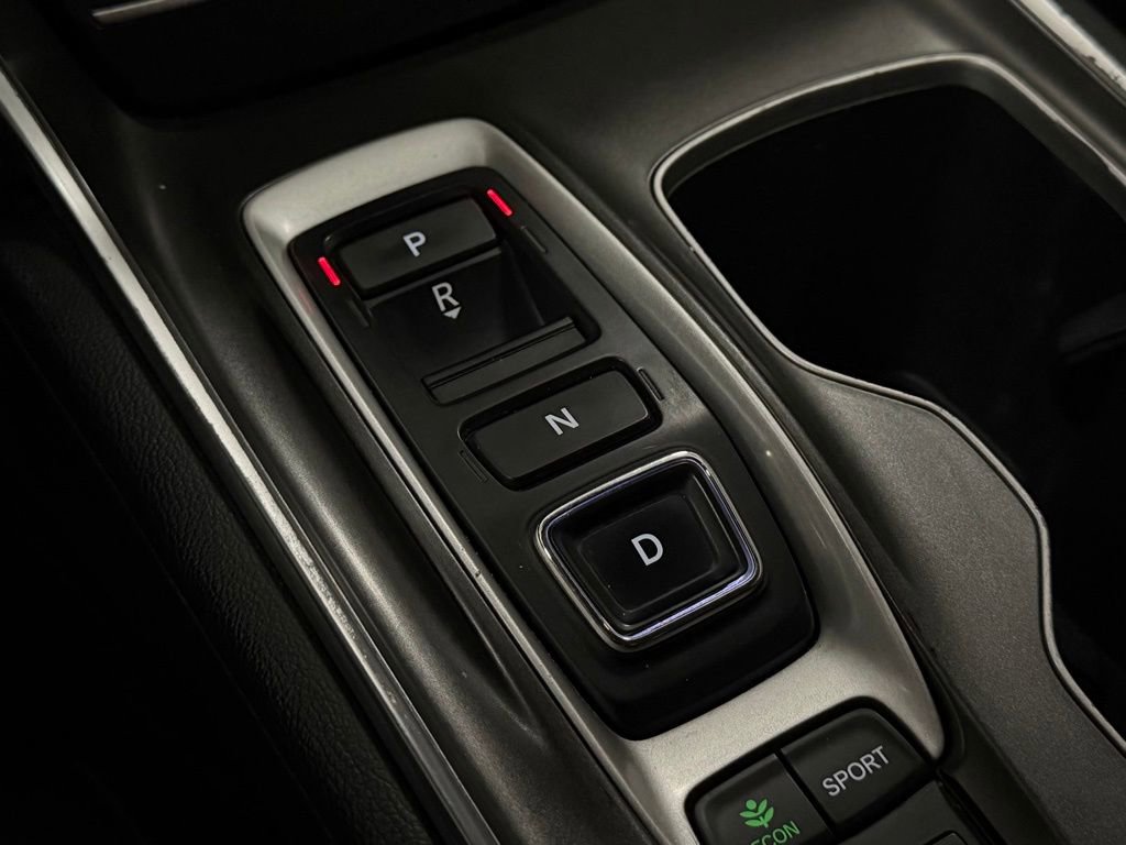 Used 2019 Honda Accord Touring image 23
