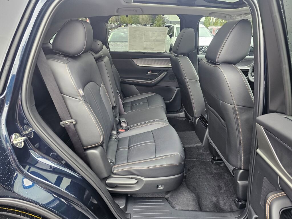 New 2026 MAZDA CX-90 Plug-In Hybrid w/Premium Sport image 29