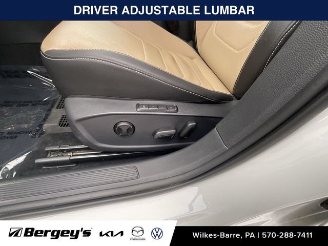 Certified 2021 Volkswagen Jetta SEL Premium FWD image 5