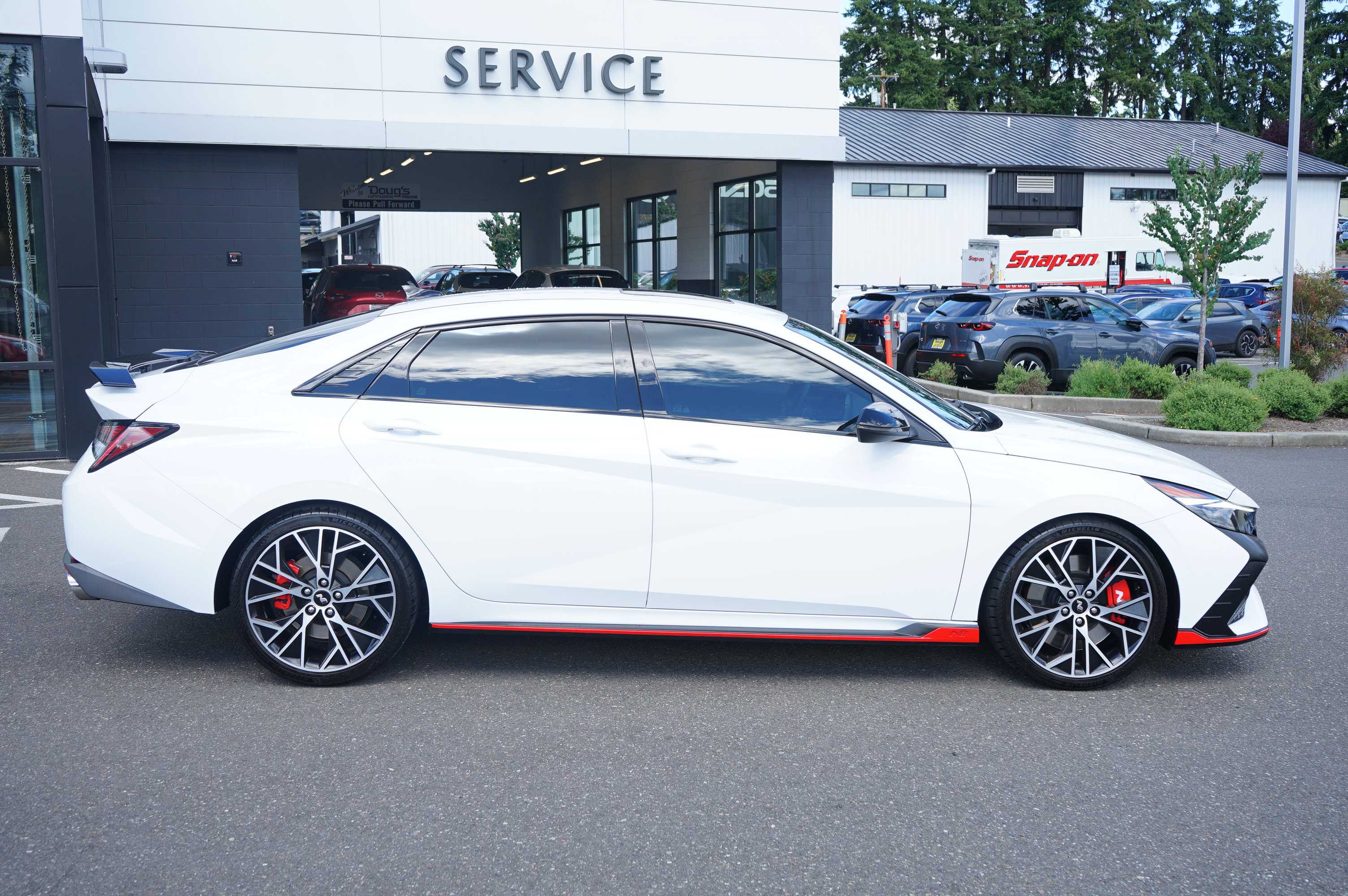 Used 2023 Hyundai Elantra N FWD image 2