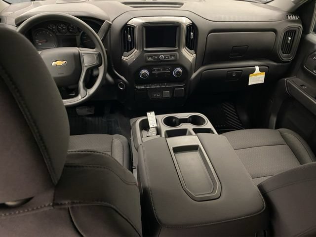 New 2026 Chevrolet Silverado 1500 Custom w/ Turbomax Blackout Package AWD/4WD image 22