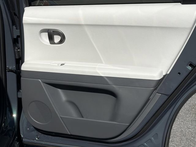 New 2026 Hyundai Ioniq 5 SEL image 16
