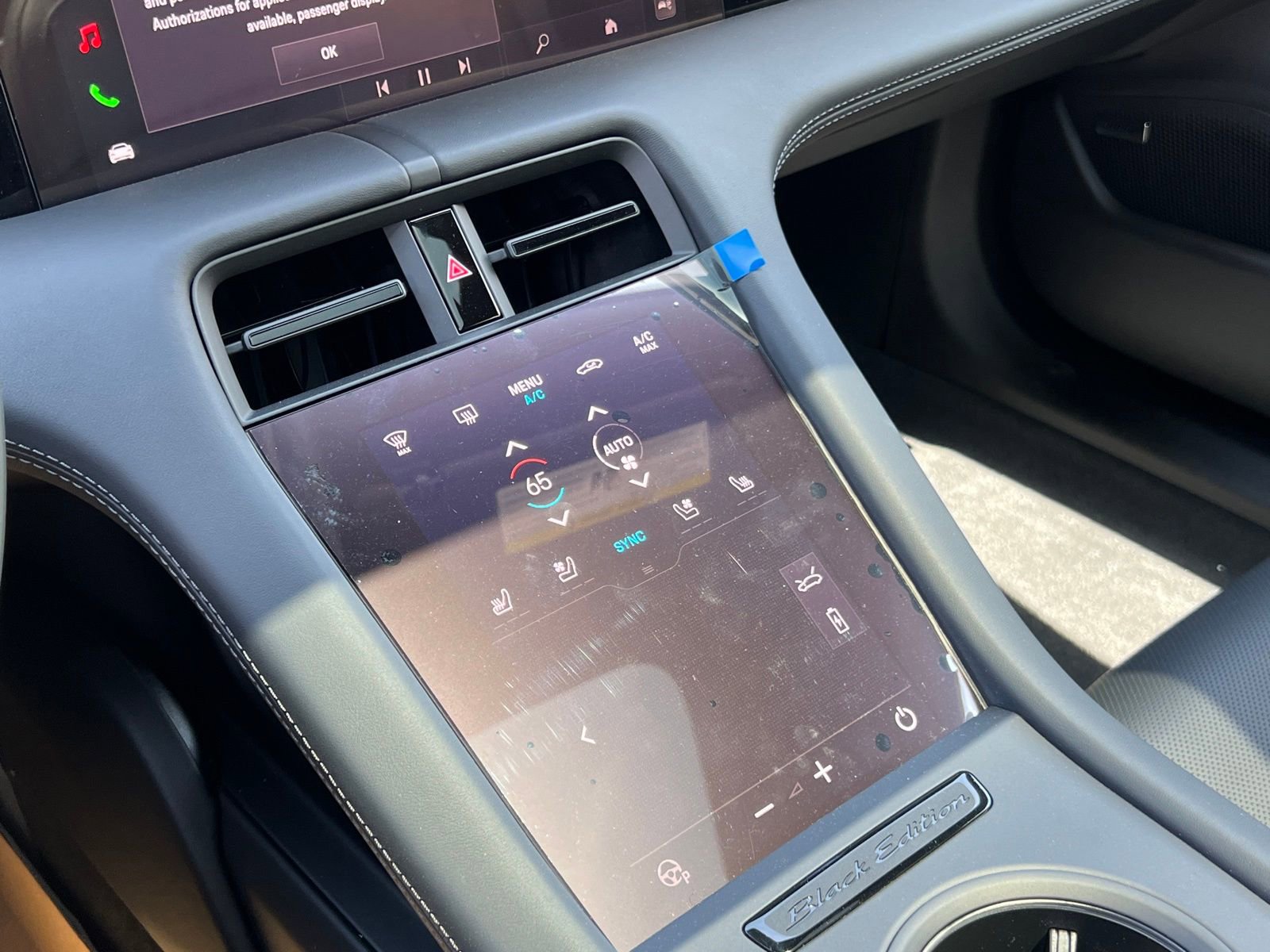 New 2026 Porsche Taycan AWD/4WD image 30