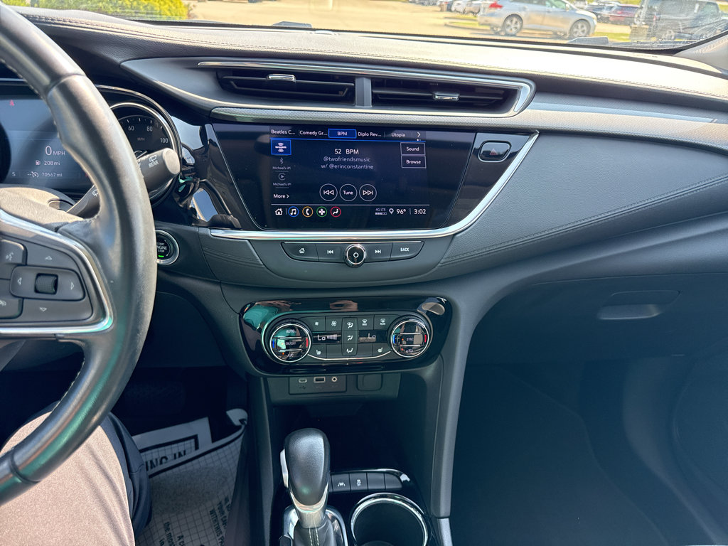 Used 2023 Buick Encore GX Select FWD image 17