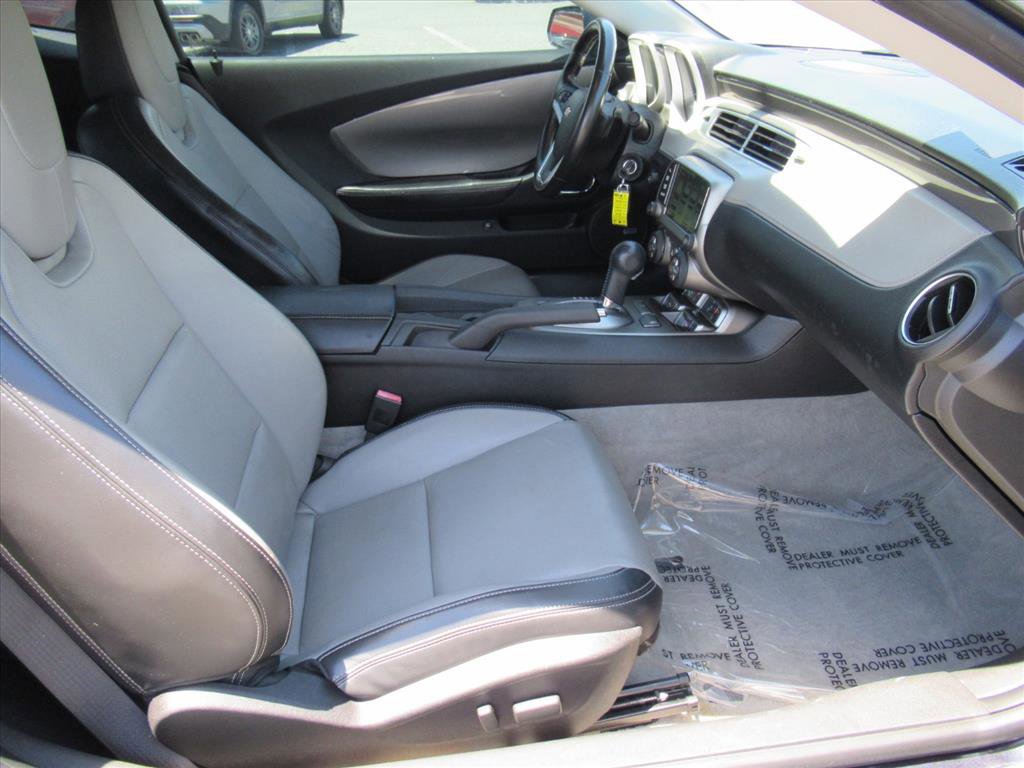Used 2014 Chevrolet Camaro LT w/ RS Package RWD image 10
