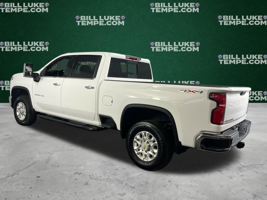 Used 2025 Chevrolet Silverado 2500 LTZ w/ LTZ Convenience Package image 8