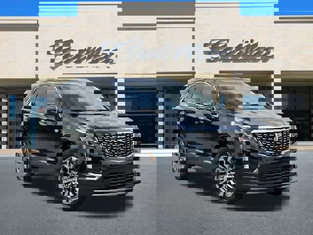 New 2025 Cadillac XT5 Premium Luxury image 2