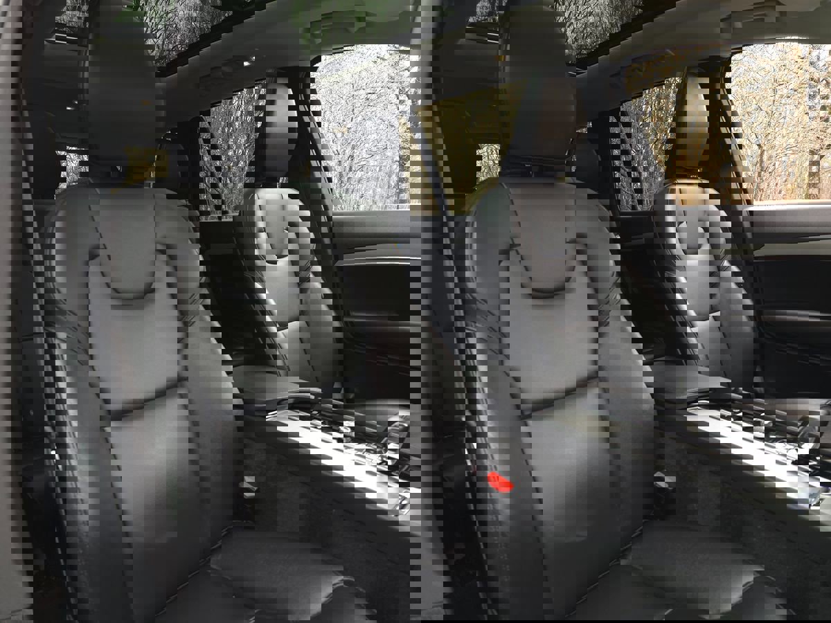 Used 2024 Volvo XC90 B5 Core w/ Climate Package image 26