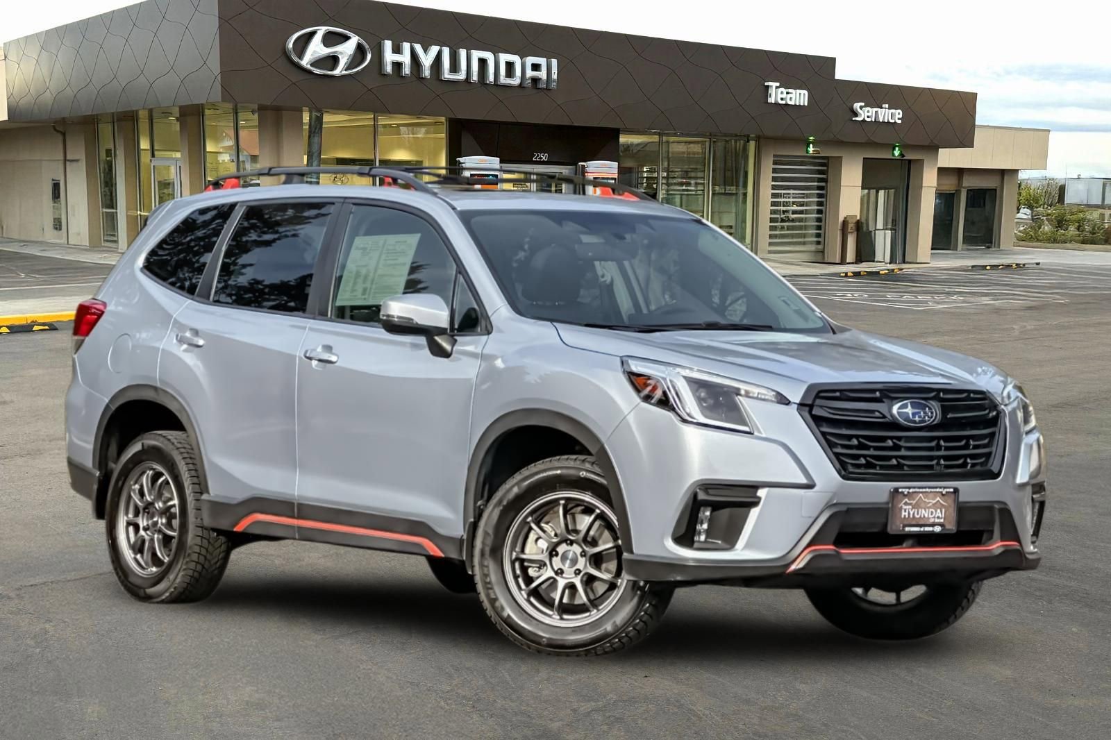 Used 2023 Subaru Forester Sport image 2