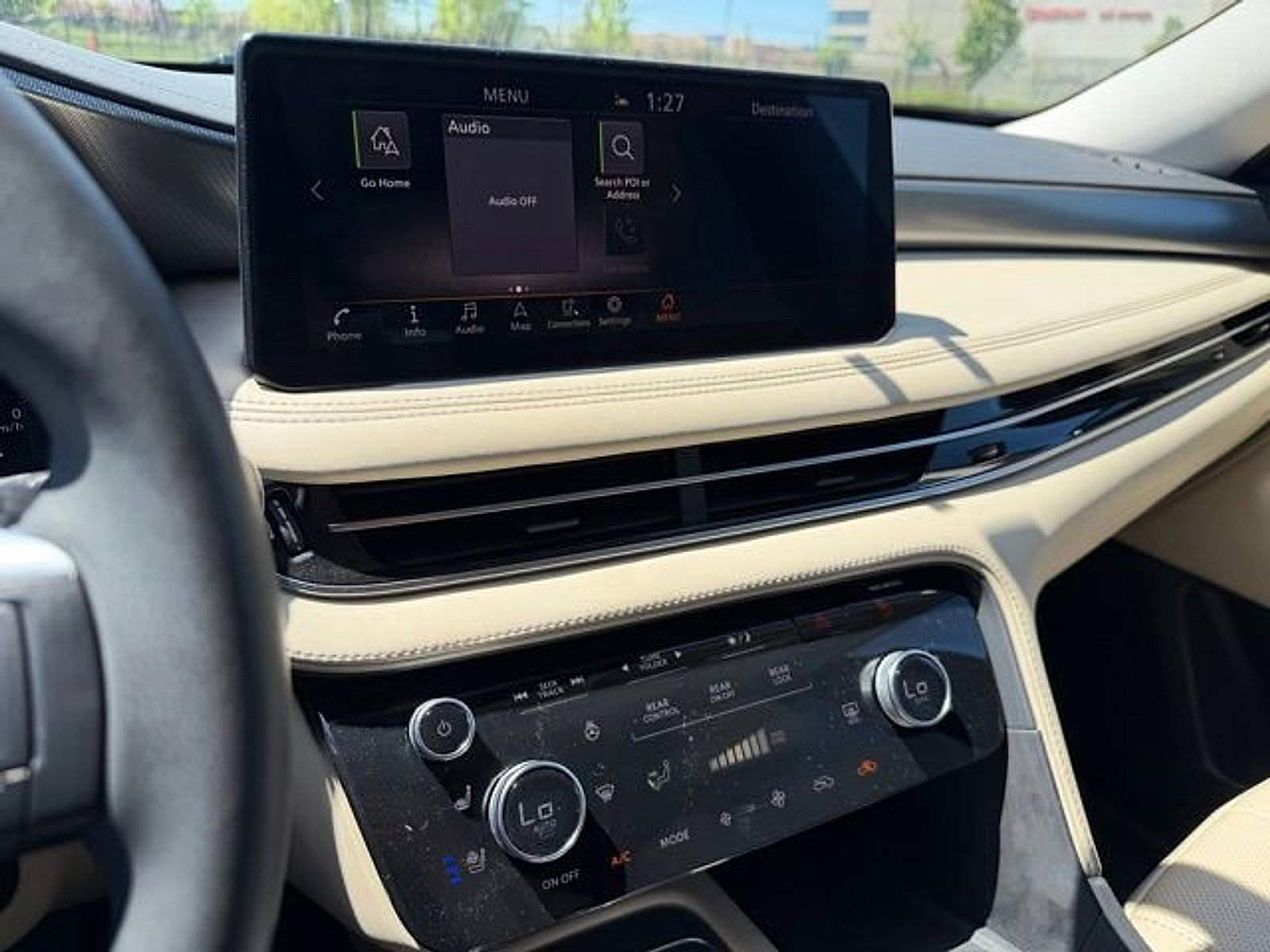 Certified 2023 INFINITI QX60 Luxe w/ Cargo Package AWD/4WD image 14